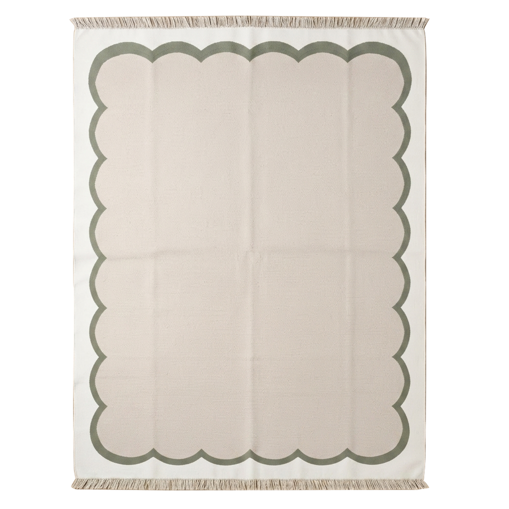 Ivory Scalloped Flatweave Rug